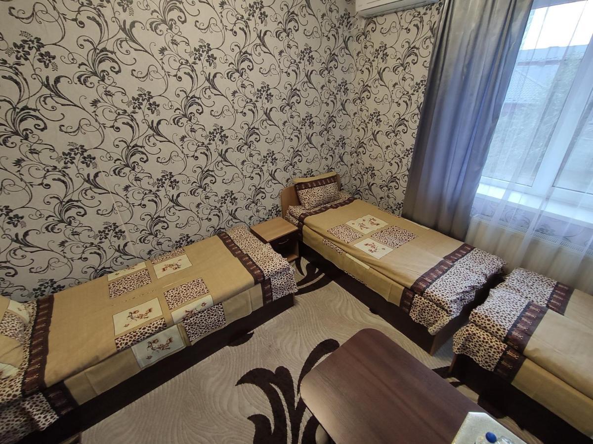 Hôtel Karavan à Bila Krynytsya  Extérieur photo