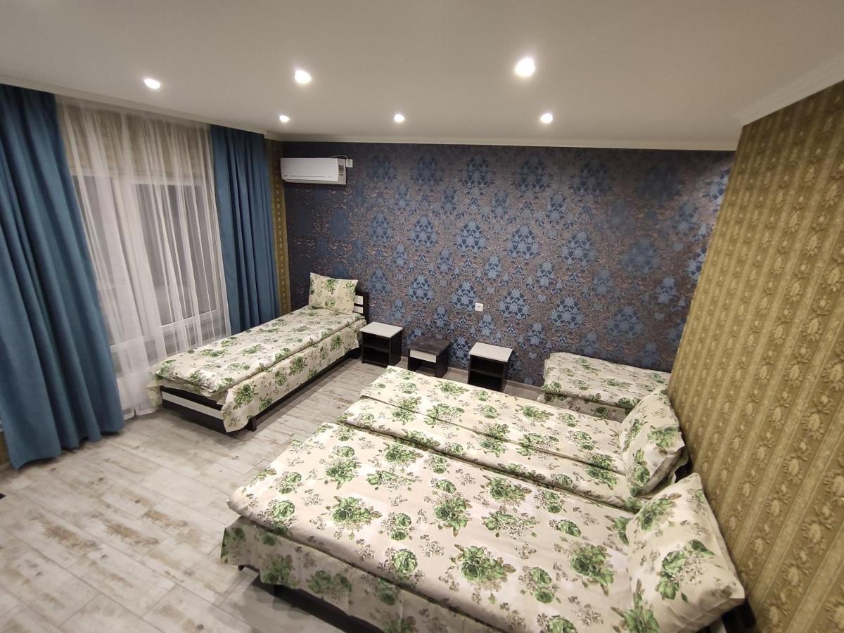 Hôtel Karavan à Bila Krynytsya  Extérieur photo