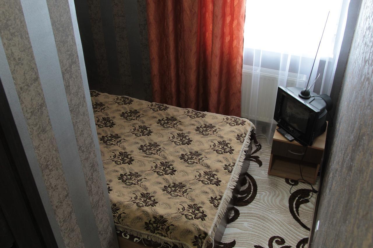 Hôtel Karavan à Bila Krynytsya  Extérieur photo